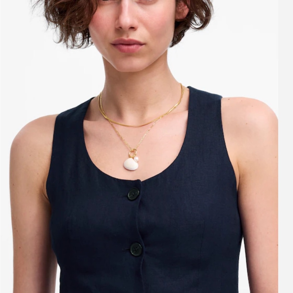 Madewell Scoopneck Cutaway Vest in linen - Picture 5 of 7